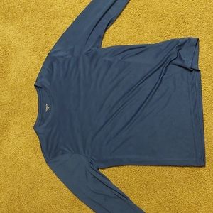 Blue long sleeve t-shirt